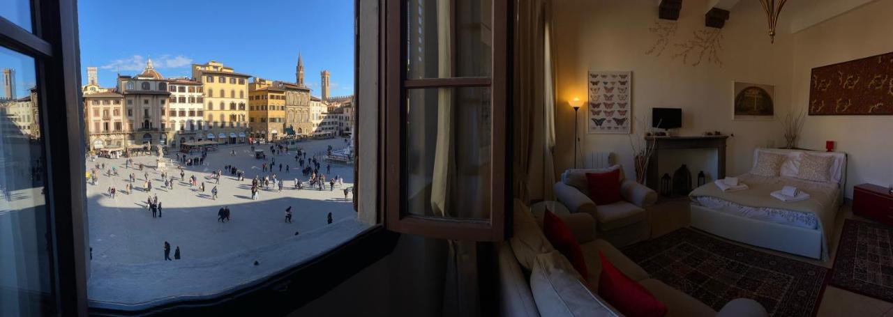Piazza Signoria 1, * Florencia
